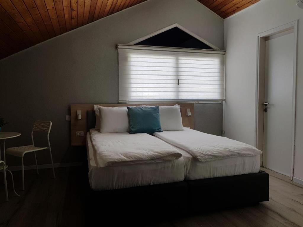Airport Guest House Or Yehuda Rom bilde